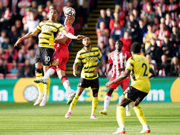 理的深遠影 理的深遠影