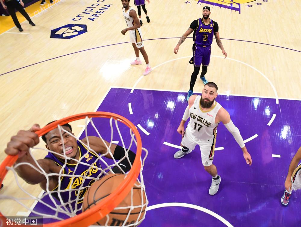 足球发展的 足球发展的